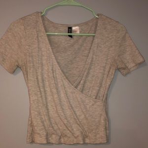 Low Neck Short Sleeve H&M shirt!